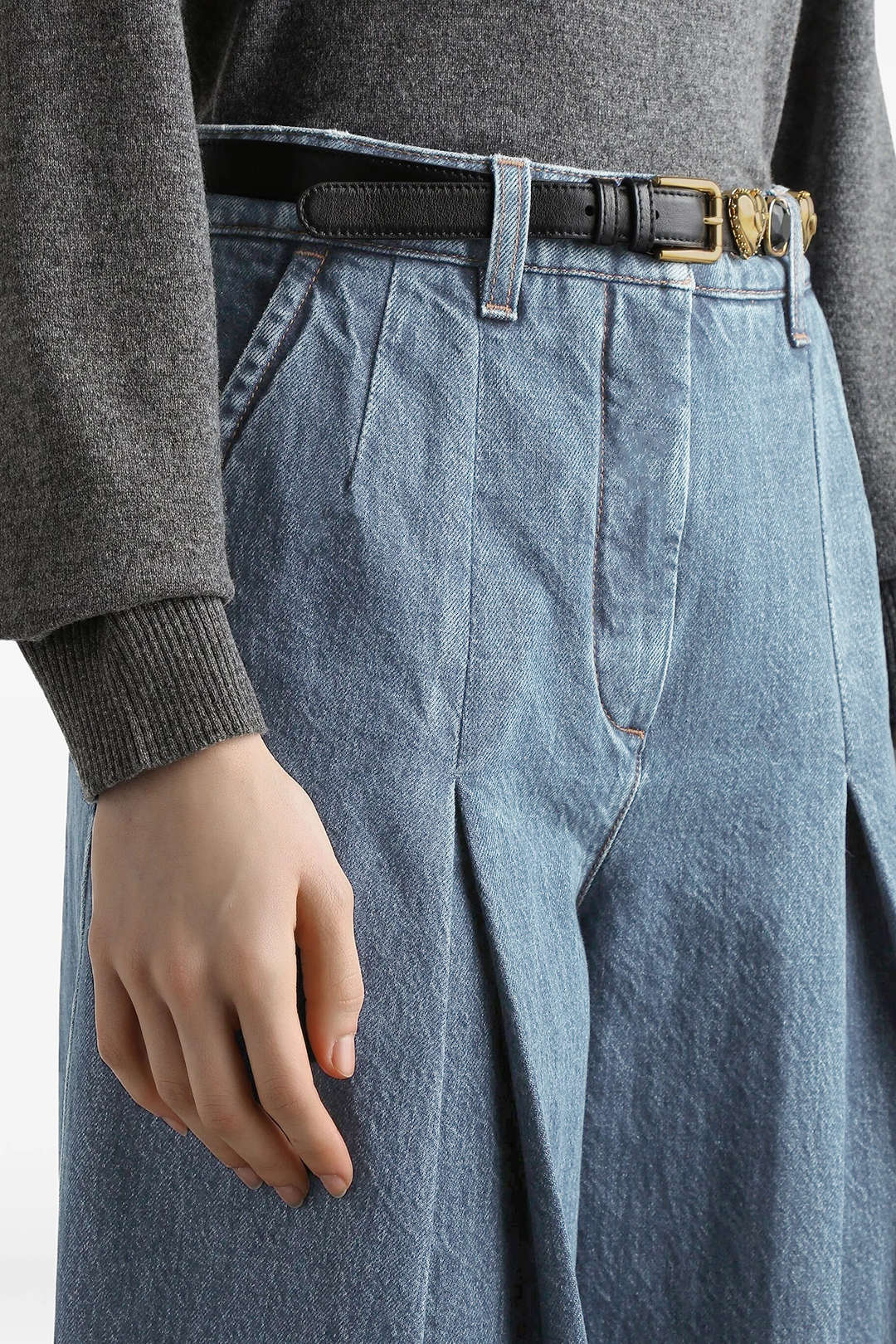 Urban Tailored Wide-Leg Jeans