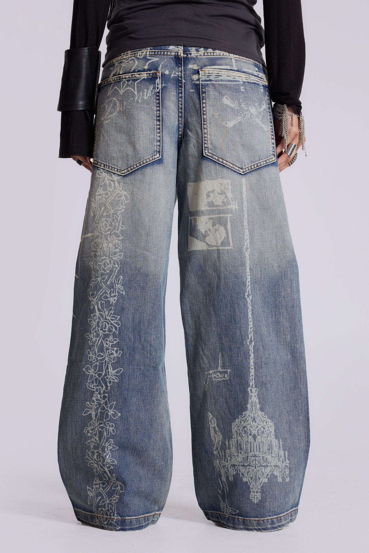Vintage Art Baggy Jeans